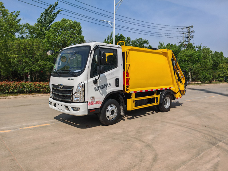 6.5方蓝牌福田领航M5压缩垃圾车