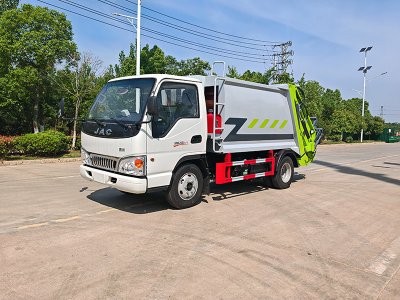 5.8方蓝牌江淮康铃H1压缩垃圾车